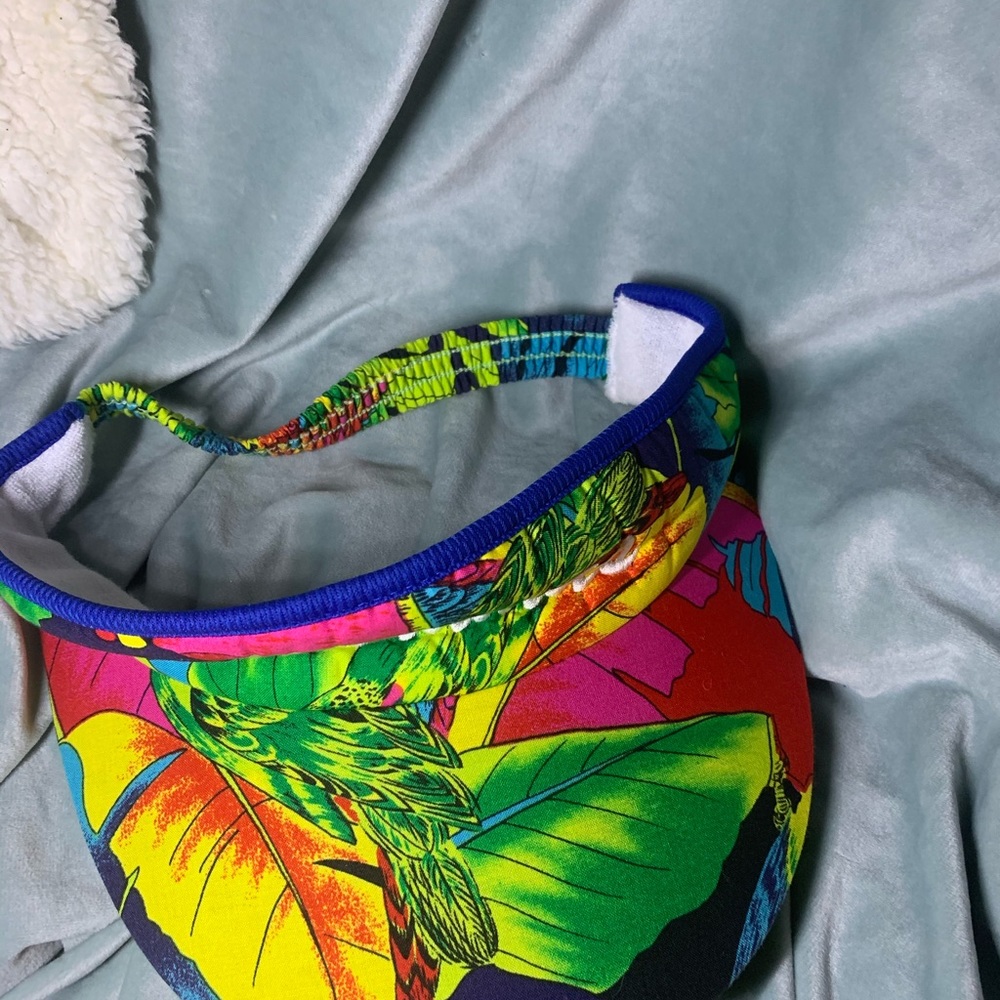 Bahamas visor - Picture 2 of 3